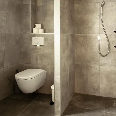 Zer En Loft In Centrum דירה *