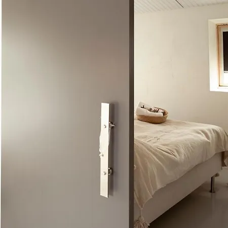 Zer En Loft In Centrum דירה ברחן